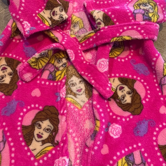 Princess Girl’s Robe - Picture 2 of 6